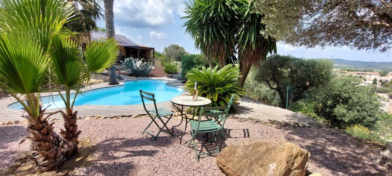 Beautiful Villa With A Stunning View Roujan Exterior foto